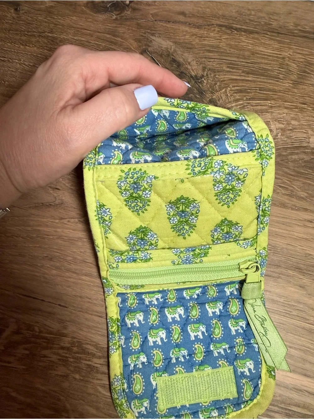 Vera Bradley Lucky You Wallet - Picture 4 of 7